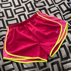 Nike Running Shorts - Dri-Fit - Medium - Pink